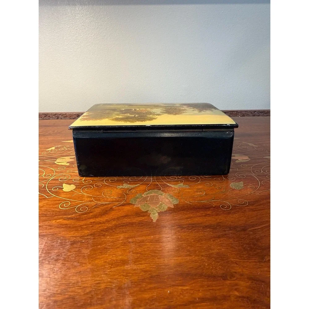 Vintage Lacquerware Box - Hand Painted Landscape‎ Trinket or Jewelry Box